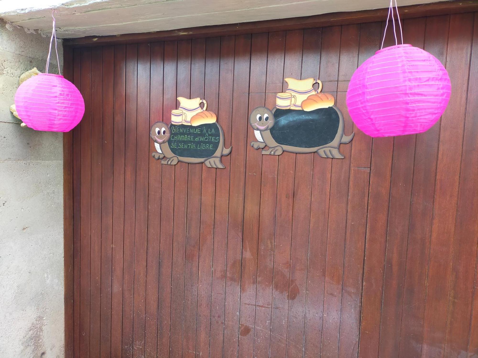 Chambre D'Hotes Se Sentir Libre Noisette Crozant ภายนอก รูปภาพ